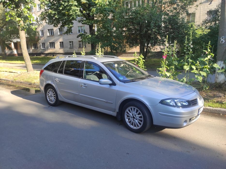 Авто Renault продам
