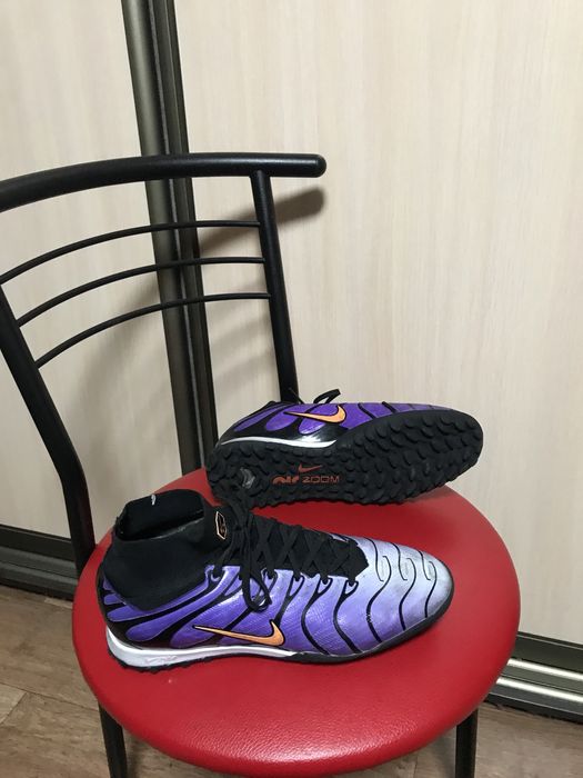 Сороконіжки  Nike air zoom р41-26 см