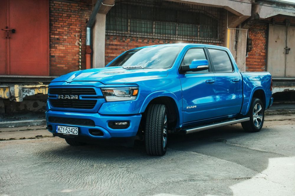 RAM 1500 RAM 1500 II 5.7 Crew Cab Laramie