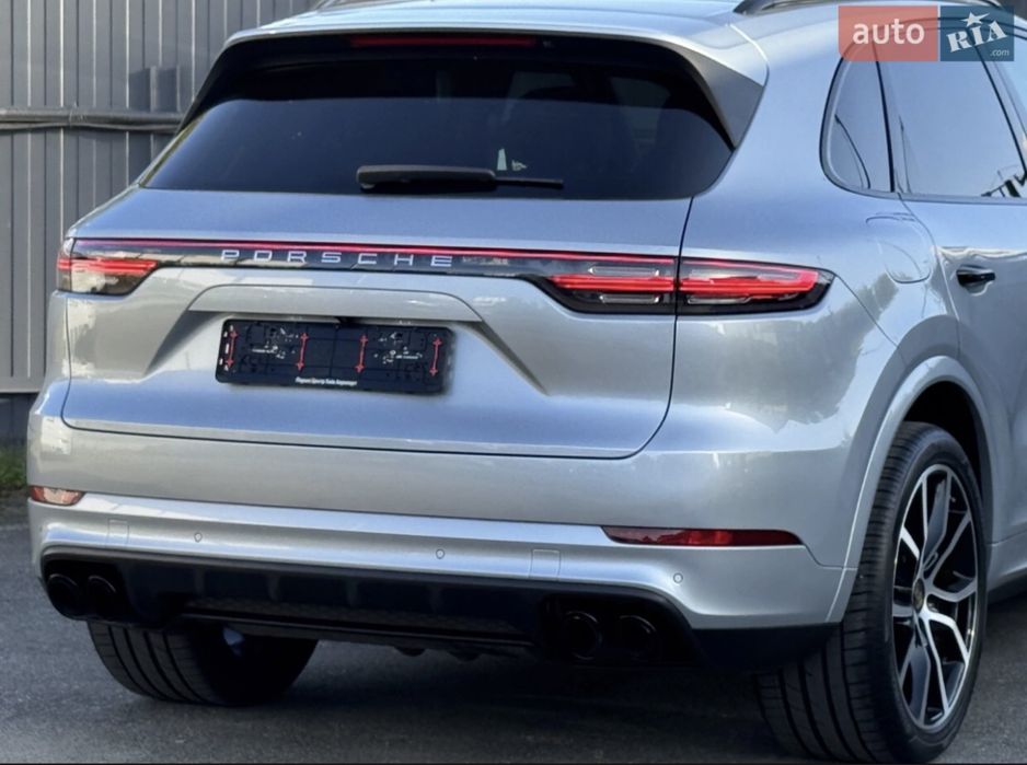 Porsche Cayenne 2020