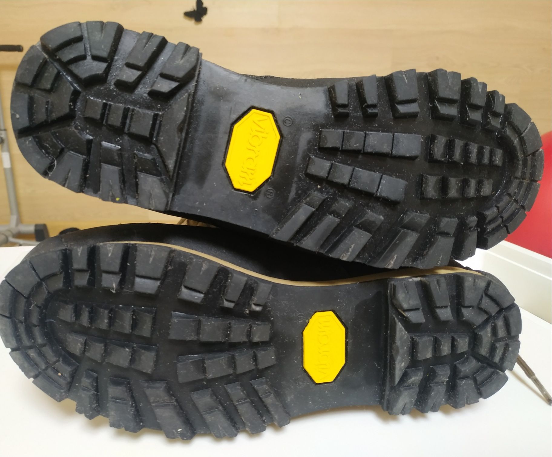 Черевики для хлопчика Vibram