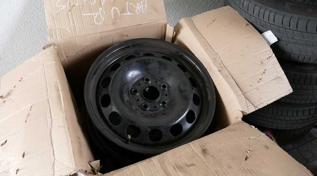 Oryginalne Felgi Vw 5x112 16 cali 2020r. komplet