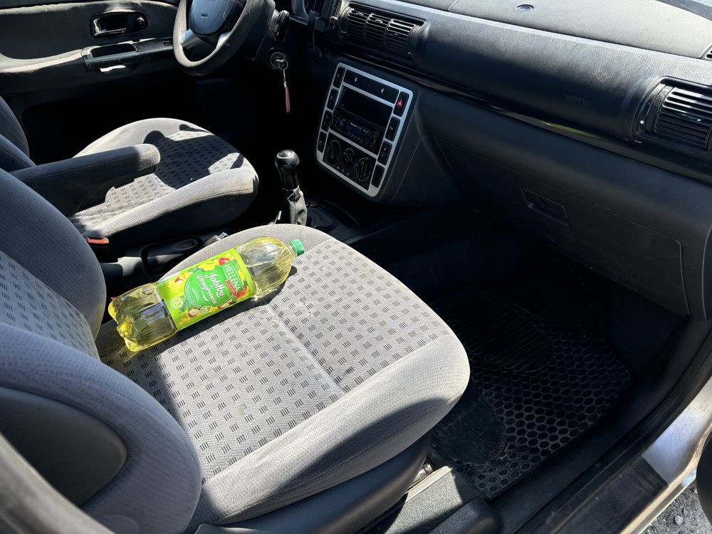 Ford Galaxy 1.9 TDI 115 KM 7 Osobowy 6 Biegów Hak 2000 KG