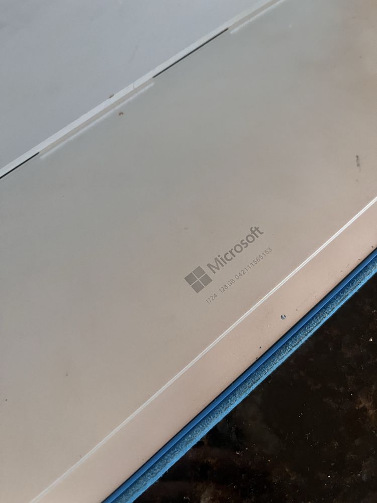 Microsoft Surface 4 pro 128gb