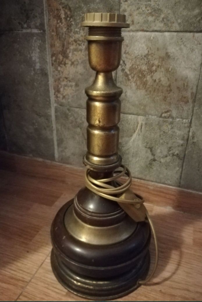 Pé / Base de Candeeiro
