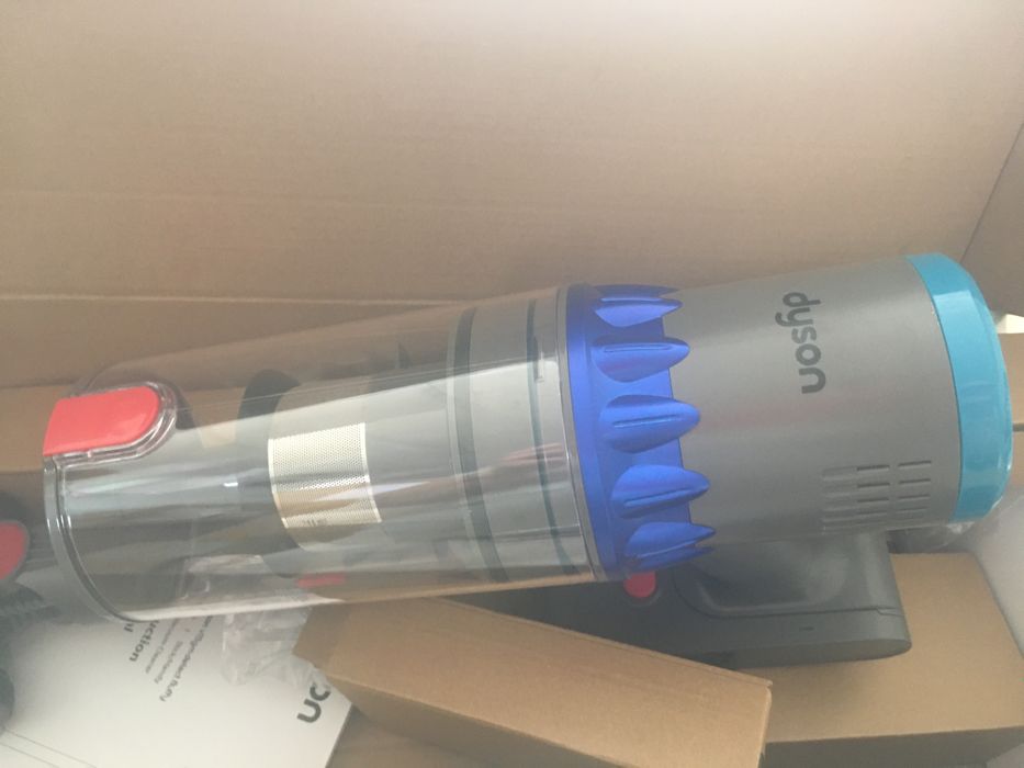 Пилосос Dyson V15GM Detect Fluffy