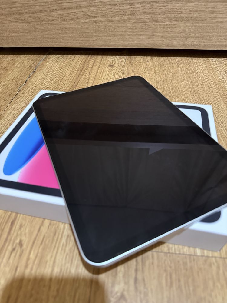iPad 10ª geração 256gb Prateado - Excelente estado com capa e película