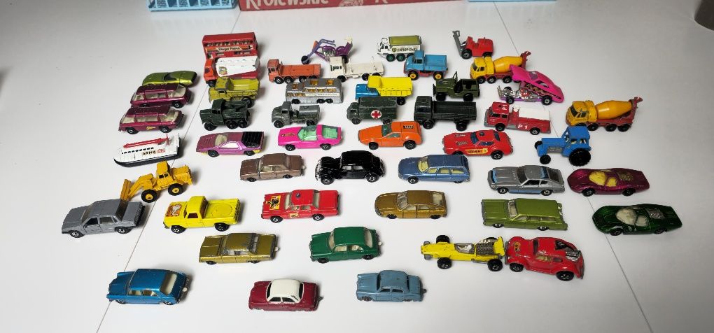 Auta Motory Matchbox Corgi Majorette Leledo itp