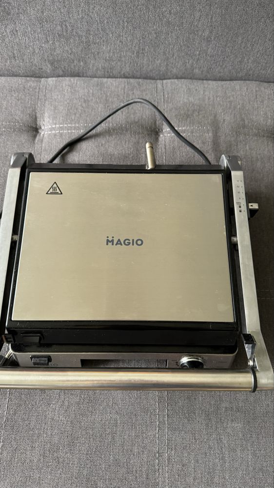 Гриль-прес  Magio MG372