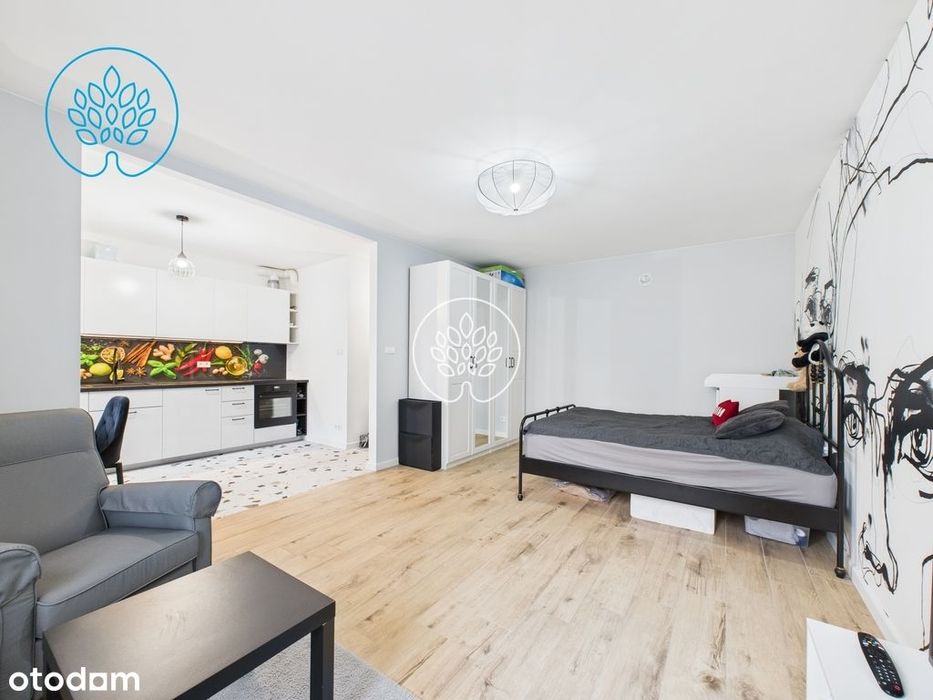 Ścisłe Centrum / Do zamieszkania / 37 m2