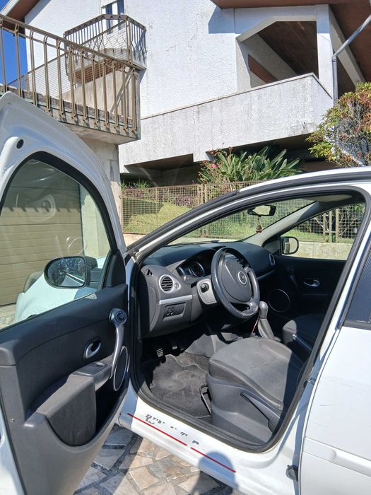 Renault clio 2010