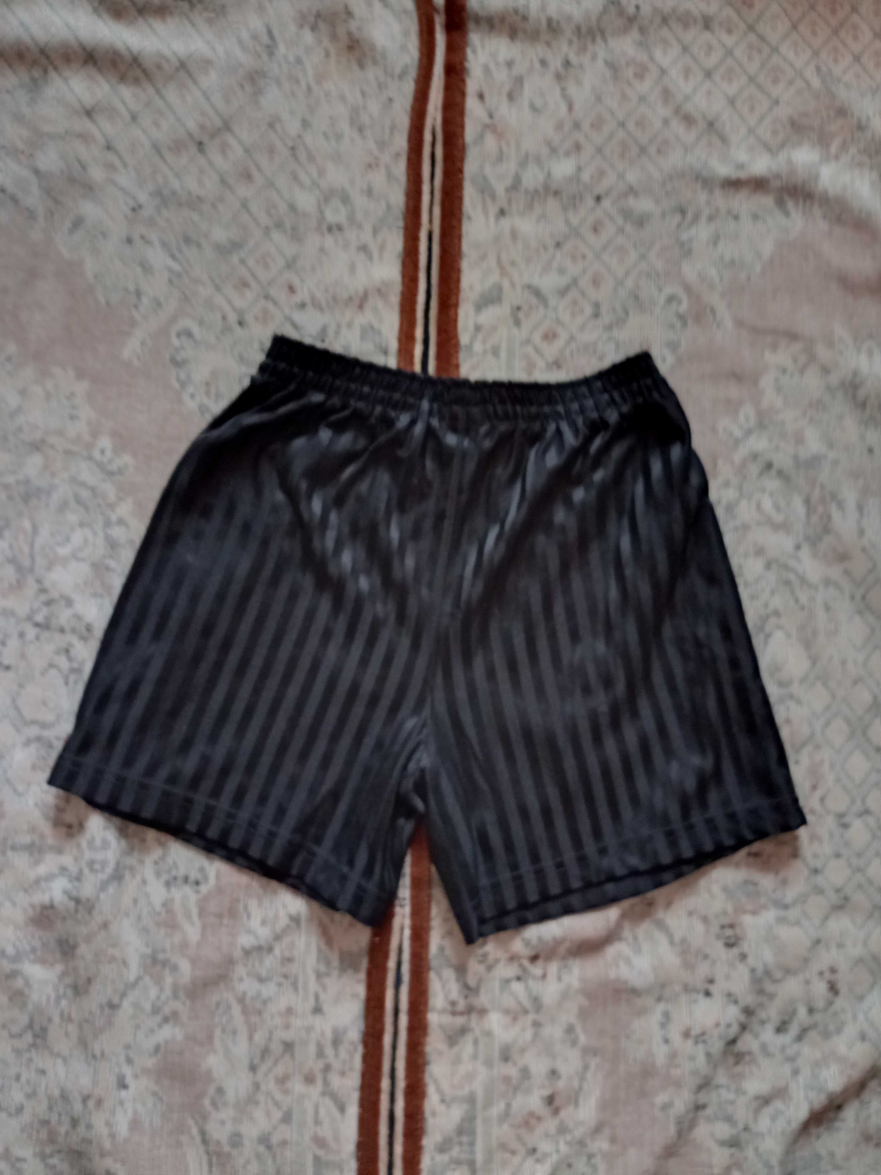 спортивные шорты/подштанники/спортивные штаны для/на мальчика  р.134