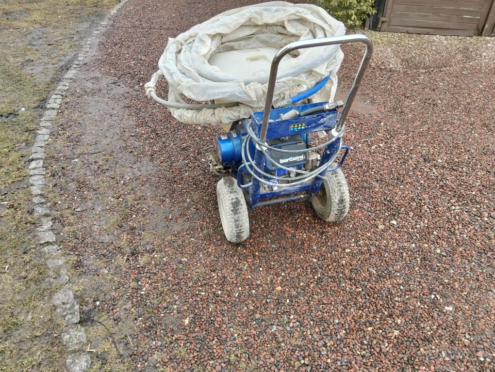 Sprzedam lub zamienię Agregat Graco APX 6200 plus gratisy