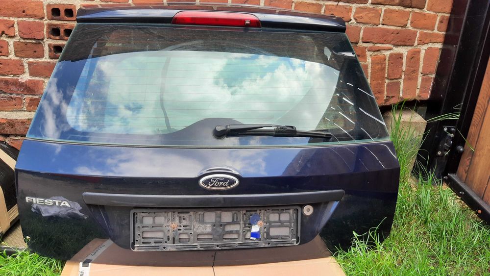 klapa bagażnika Ford Fiesta mk6 02-08 granatowa 5 drzwi