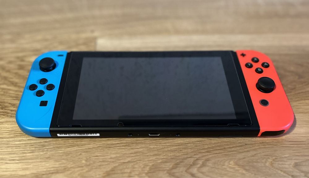Nintendo Switch konsola + gry