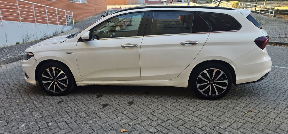 Fiat tipo 1.3 gasóleo 19 impecável