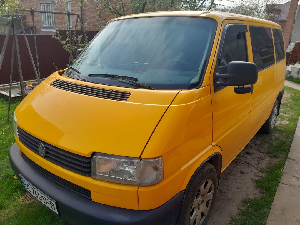 Volkswagen T4 пасажир 1.9