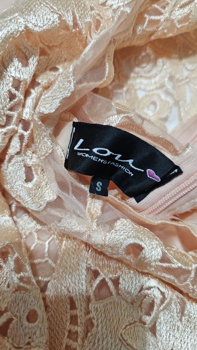 Sukienka rozmiar S LOU