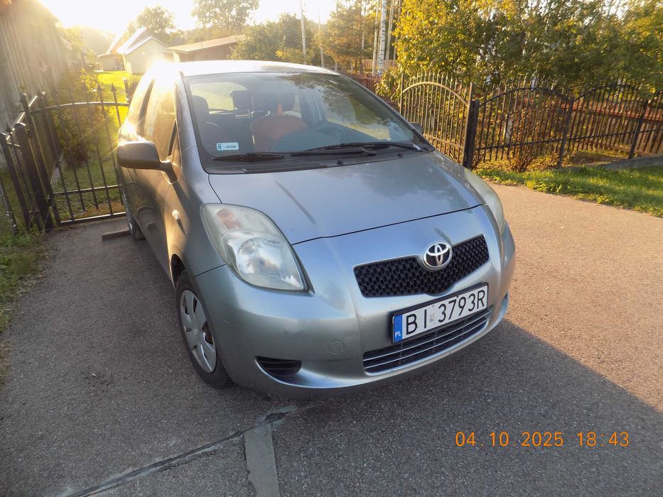 Toyota Yaris II 2006r. 3D