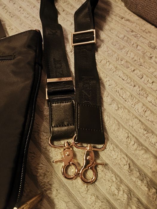 Nowa Torebka listonoszka Kazar Maya