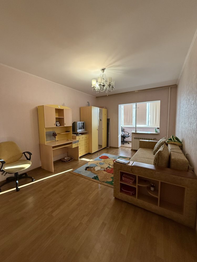 Радунська 1/10 Троещина 1 к 43м Продаж