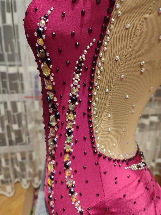 Купальник для художньої гімнастики