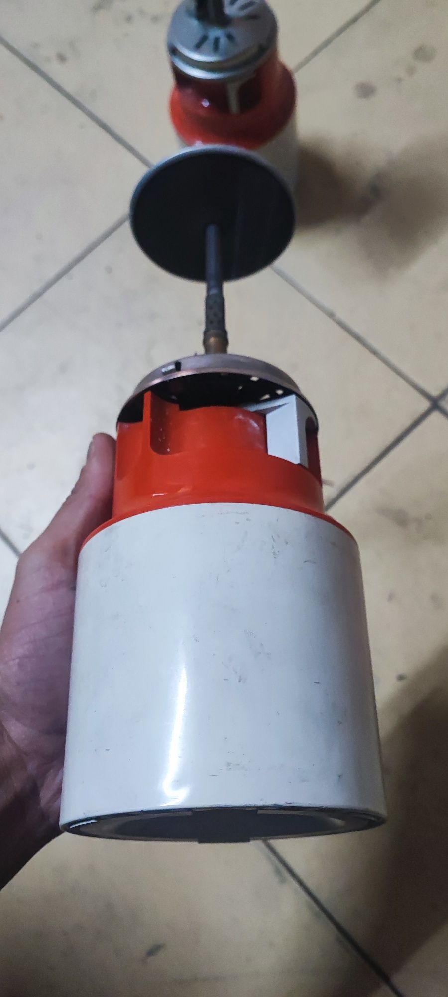 2 candeeiros a gás