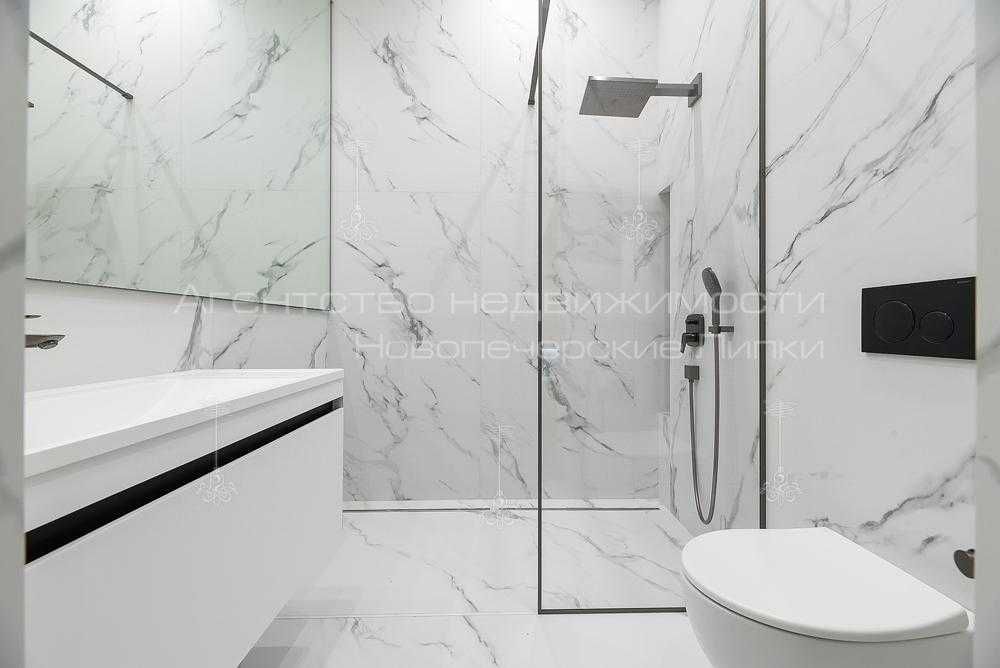 Продаж будинку за бассейном 250 км м Козин Конча-Заспа