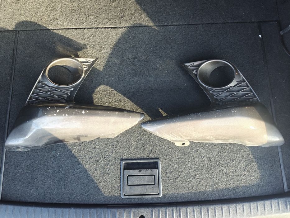 Atrapa kratka zderzaka halogen Lexus CT200h fsport f-sport lewa prawa