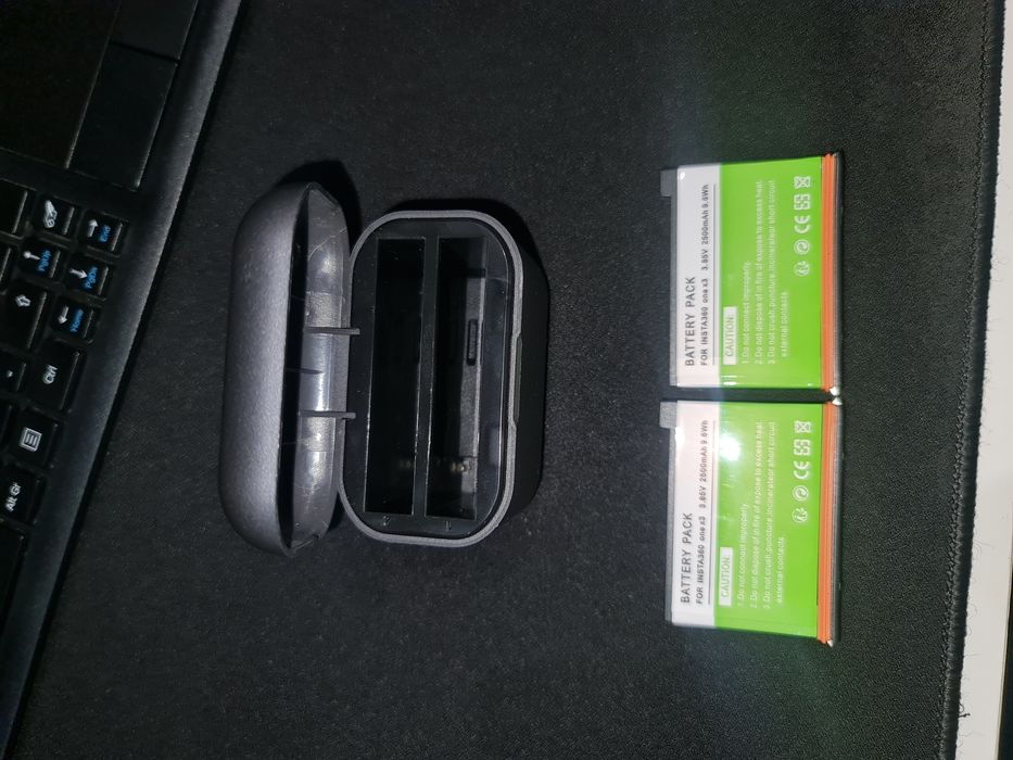 Duas baterias para Insta360 X3 novas