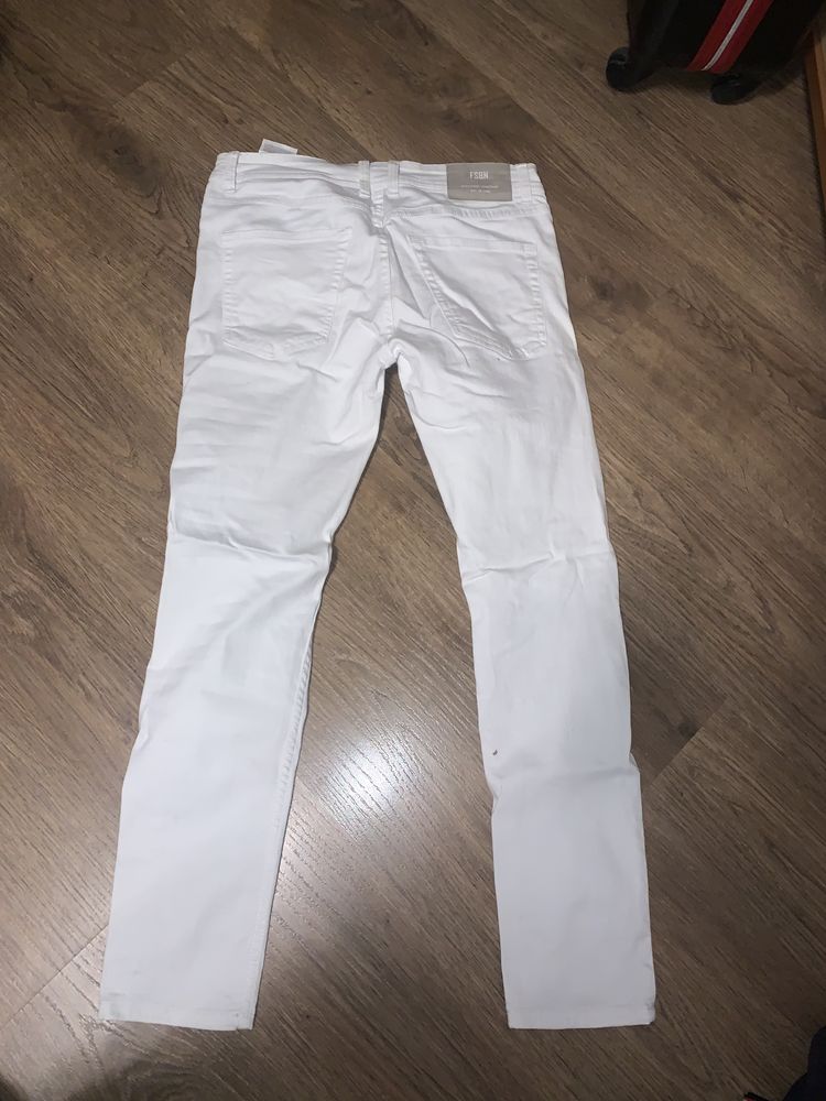 Białe spodnie Skinny fit 30/30