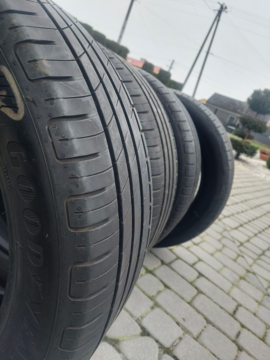 Opony GOODYEAR Efficient Grip