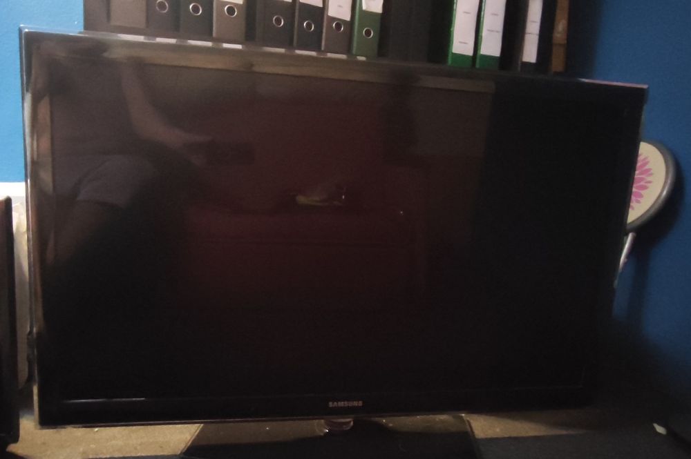 TV Led Samsung  46" ue46c5100
