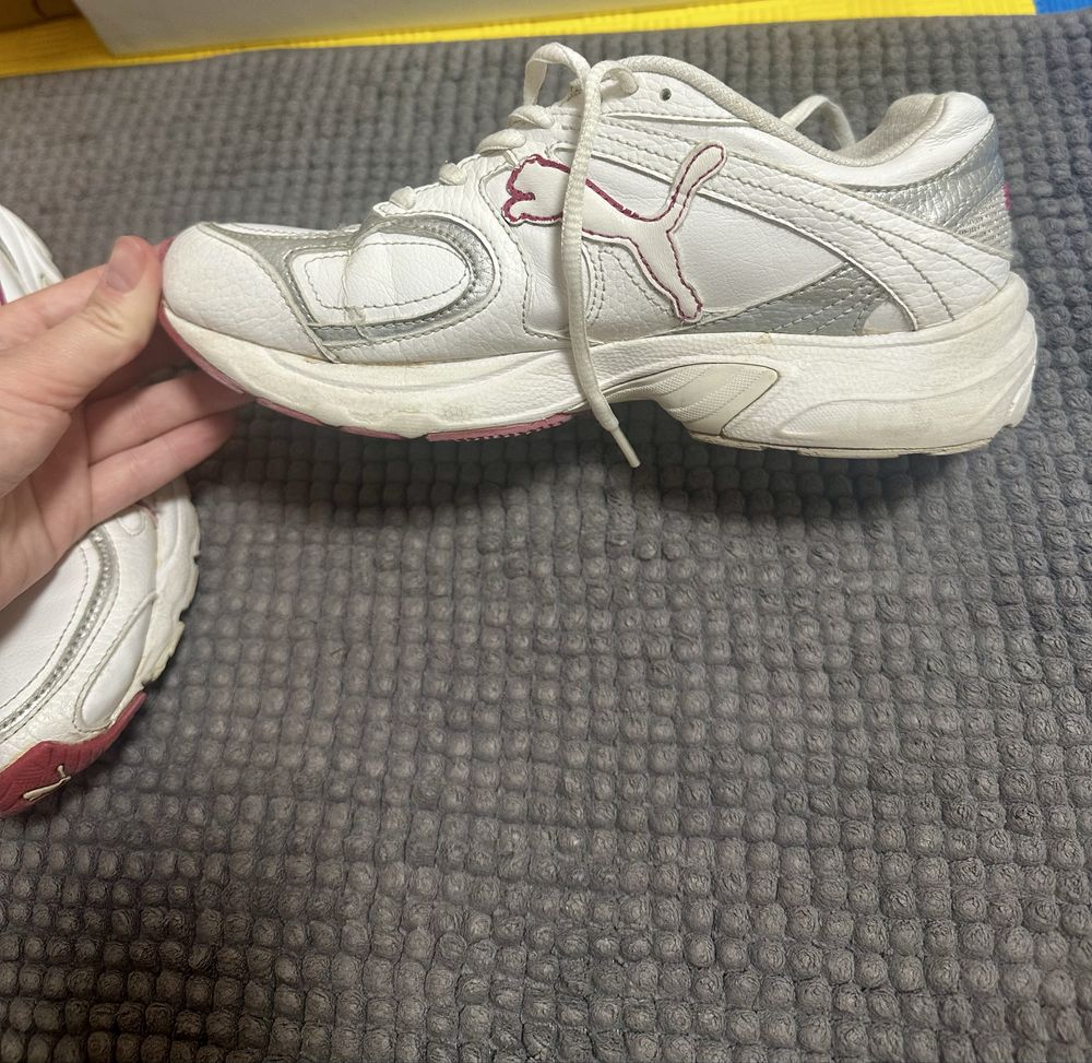 Оригінальні кросівки Puma, р. 37, б/у