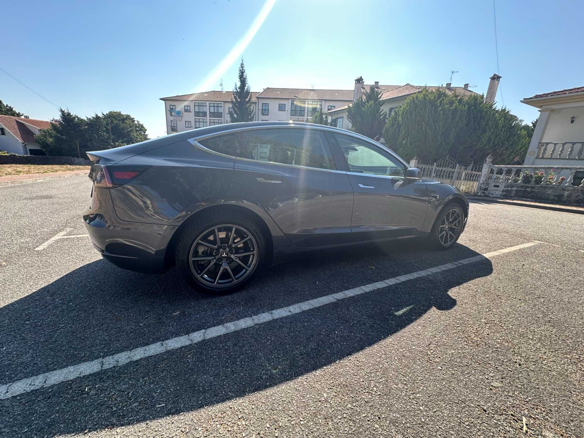 Tesla Model 3 Standard Range Plus