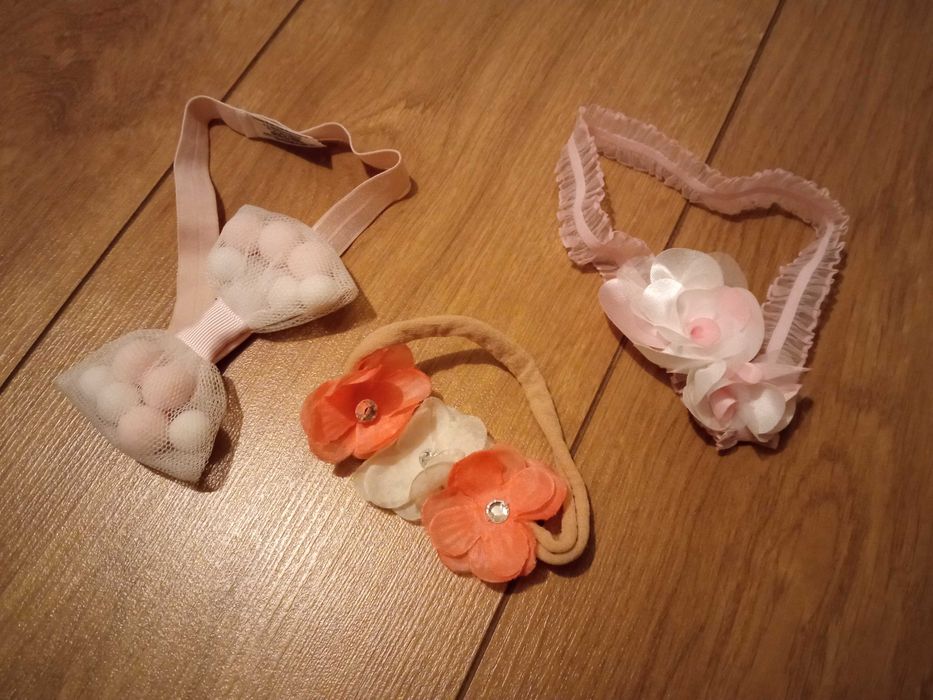 Ubranka dla dziewczynki 0-1m (całość 149zł)