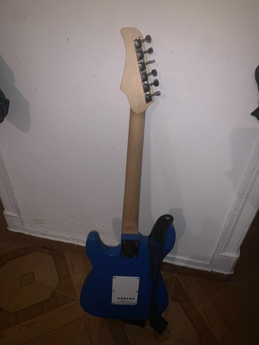 Vendo ou troco Guitarra