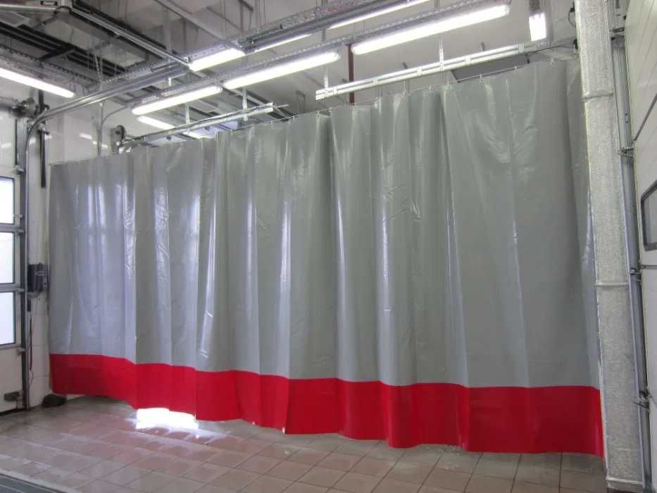 Тентовая штора для автомойки