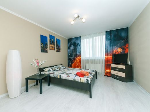 Посуточно почасово метро Позняки Осокорки 1-ком люкс кондиционер-13-555.biz.ua