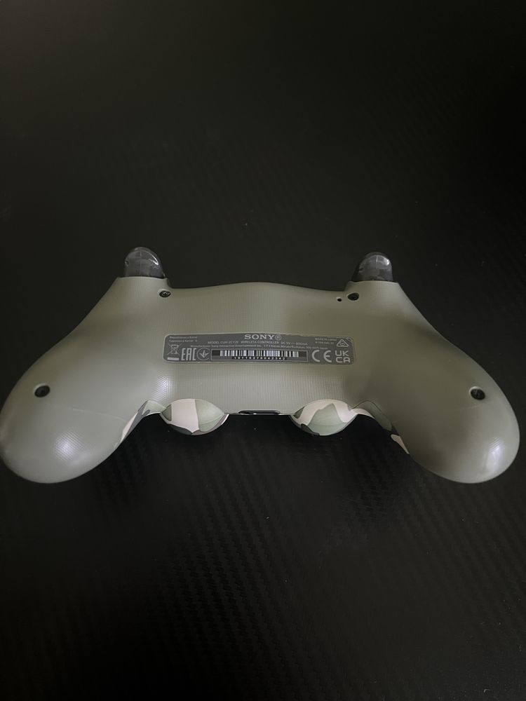 Геймпад Sony DualShock 4 V2