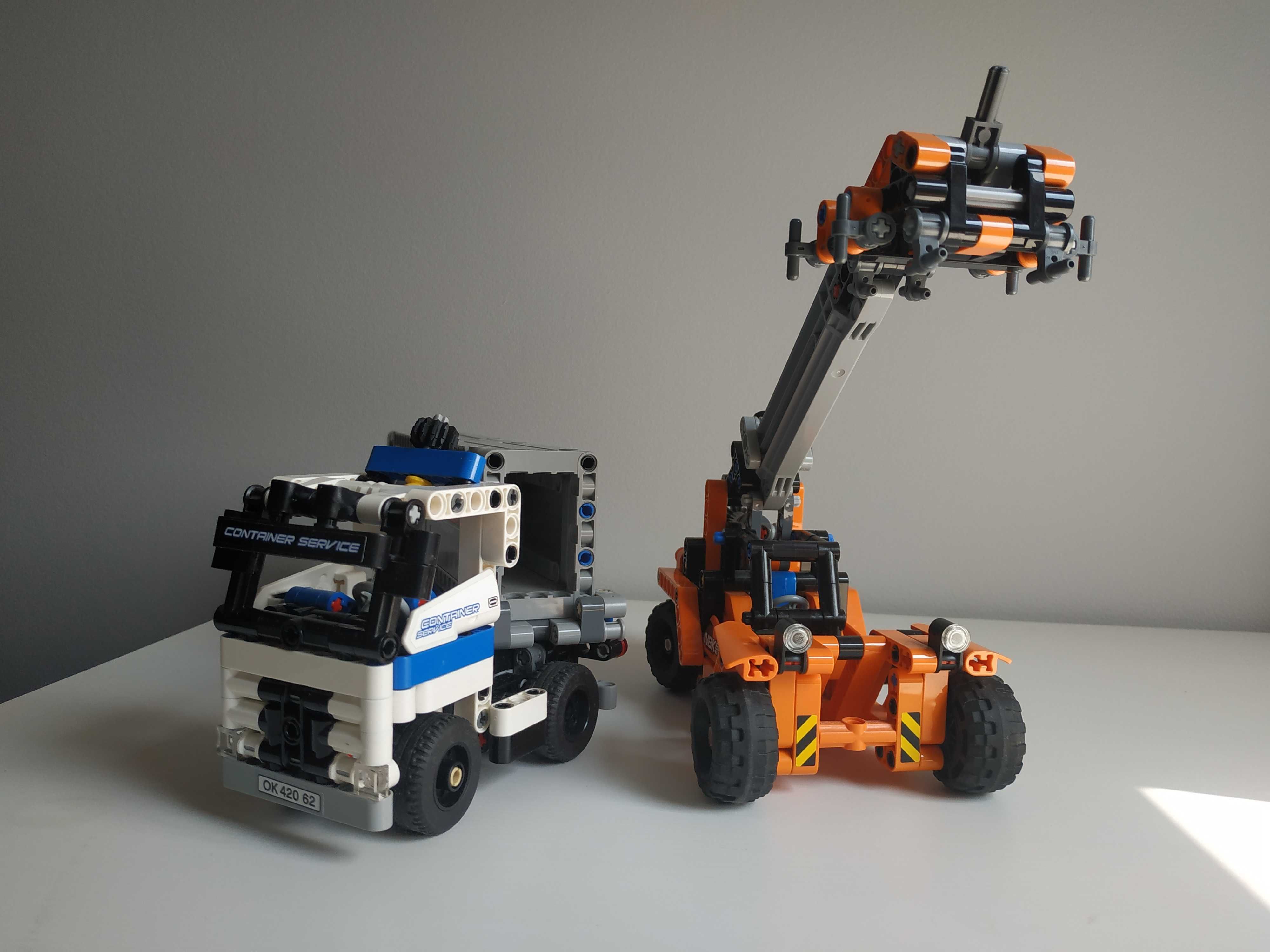 Klocki LEGO 42062 Container Yard Kontener ciężarówka