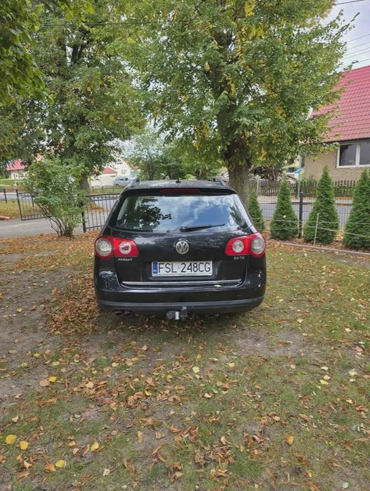 Sprzedam vw Passata b6 2006 rok 2 l turbo diesel