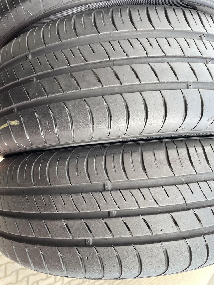 Opony 175/65/14 kumho w bardzo dobrym stanie 2022 rok