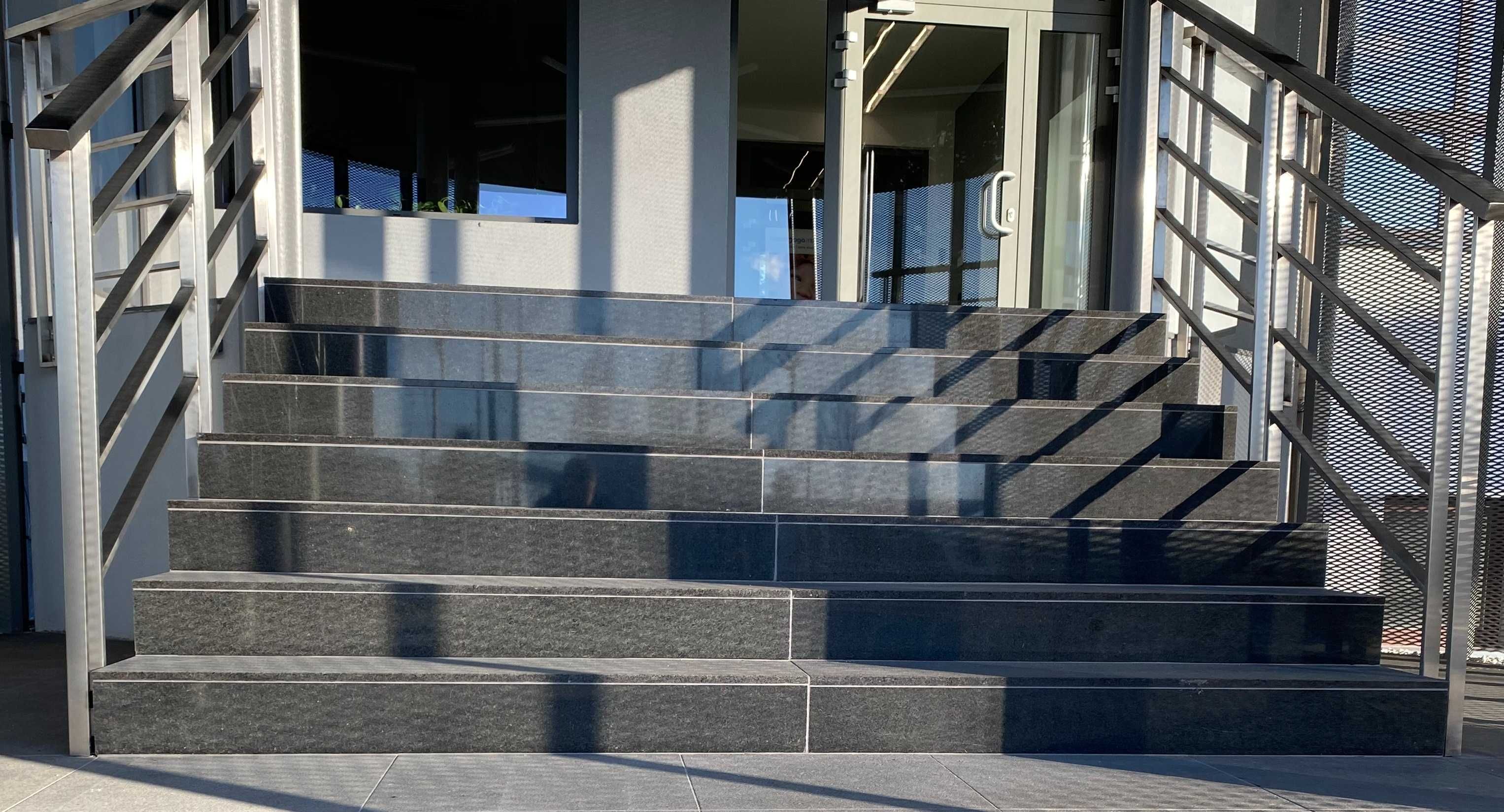 Granit G695 Black Andesit | Schody i Parapety | Dostawa w 3 Dni!