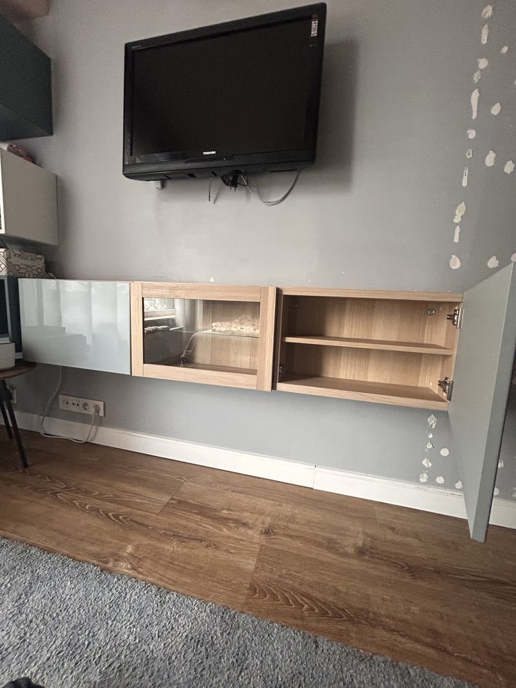 Szafka wiszaca ikea BESTA