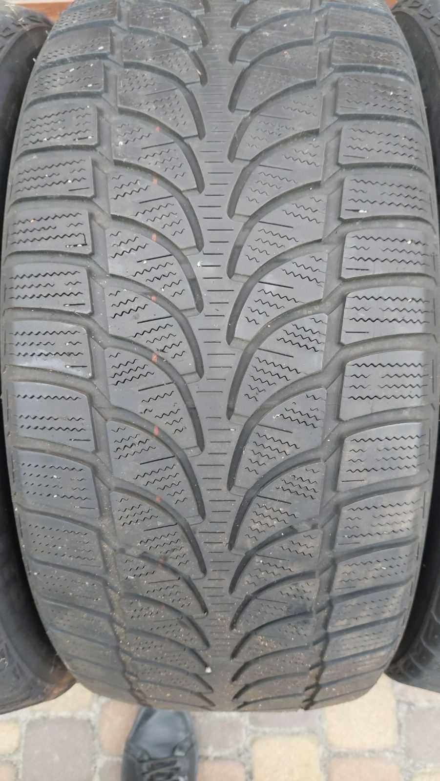 Шини бв Bridgestone Blizzak  LM-80 evo 265/50 r19  110v зима