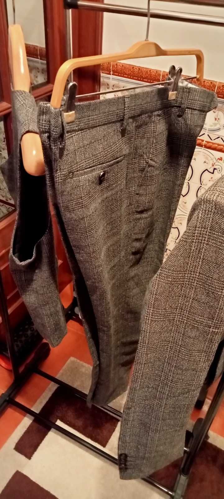 Fato Feminino 189€ Conjunto 3Peças. Oportunidade