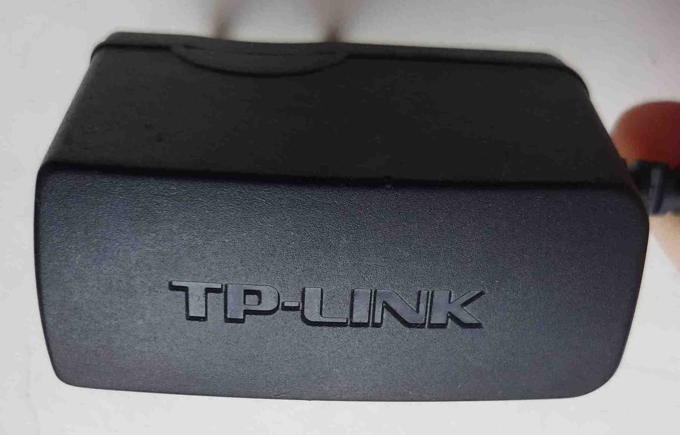 Оригинальный блок питания TP-LINK 9V 0.6A T090060-2C1