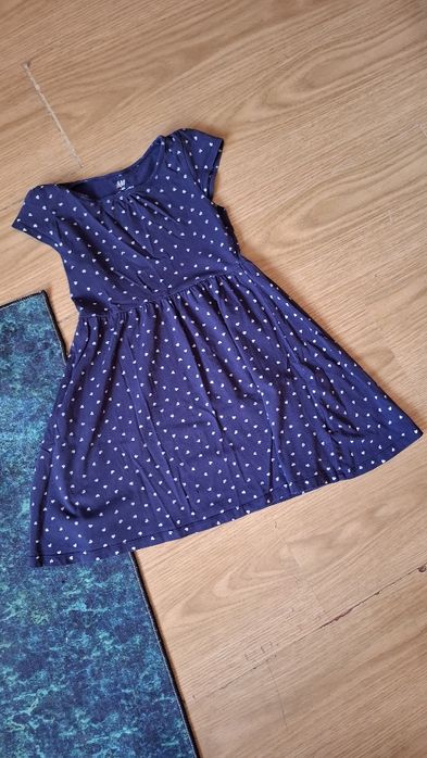 hm sukienka w grochy 104