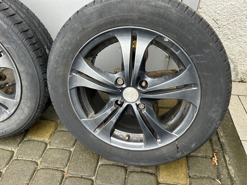 Продам шини літні 195/55 R15